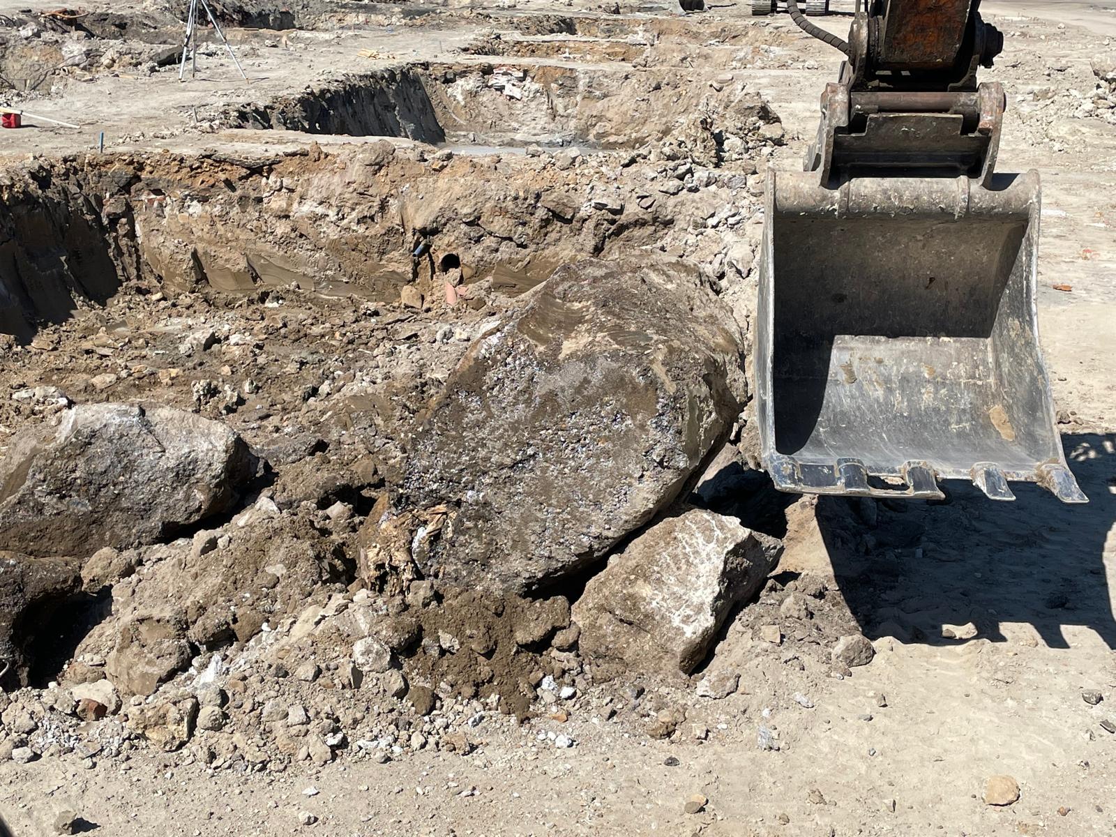 Wykopy fundamentowe pod stopy i ławy w zabudowie miejskiej